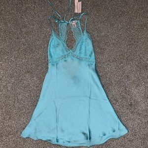 Pretty Open Back Silky and Lace Slip NWT